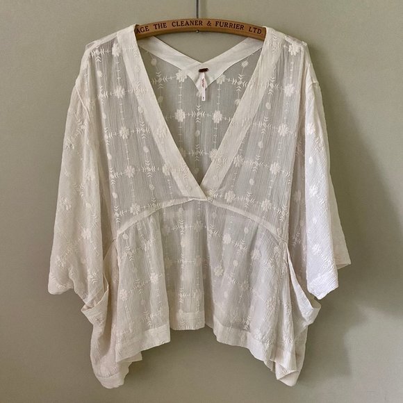 Free People Tops - Free People Small Cream Blouse